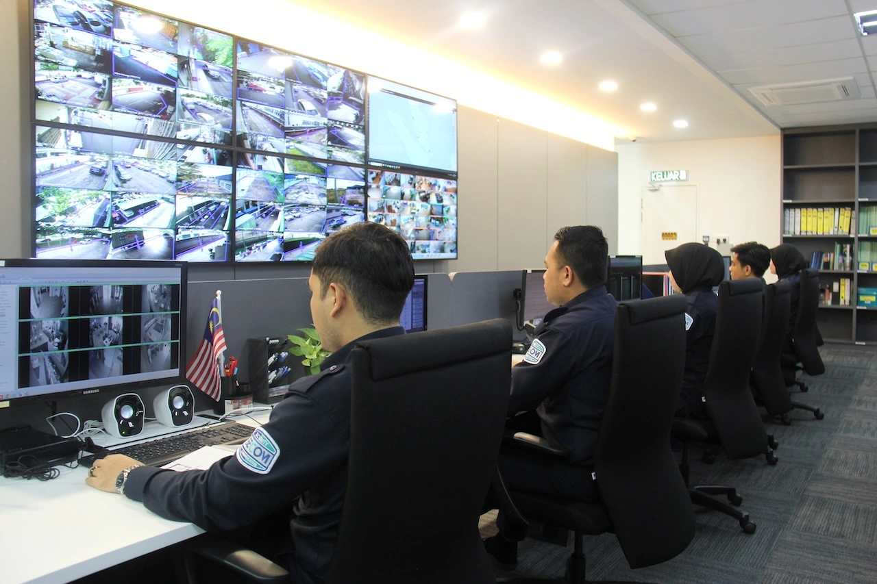 Key KPIs for Central Monitoring Performance: Response Time, False Alarm Rates, and Uptime